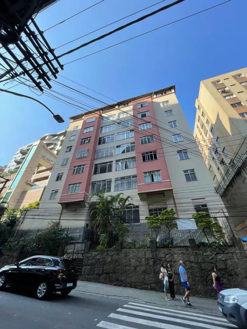Apartamento, cobertura no centro da Cidade de Petrópolis Rj com 2 quartos