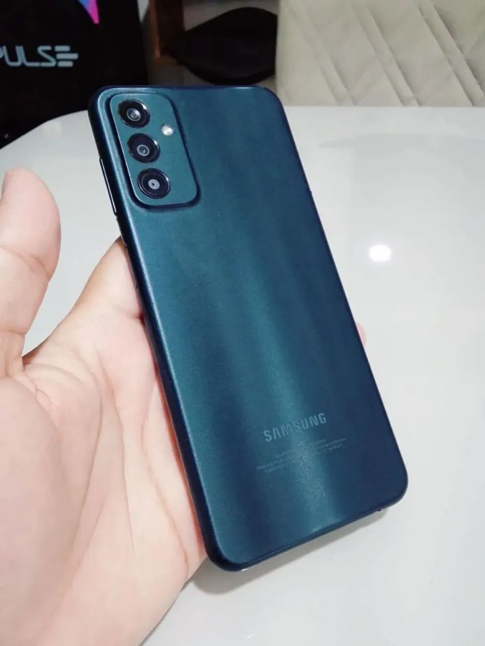 Samsung M13  - Foto 2