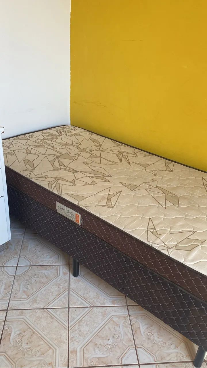 Vendo Cama Box Solteiro - Foto 3