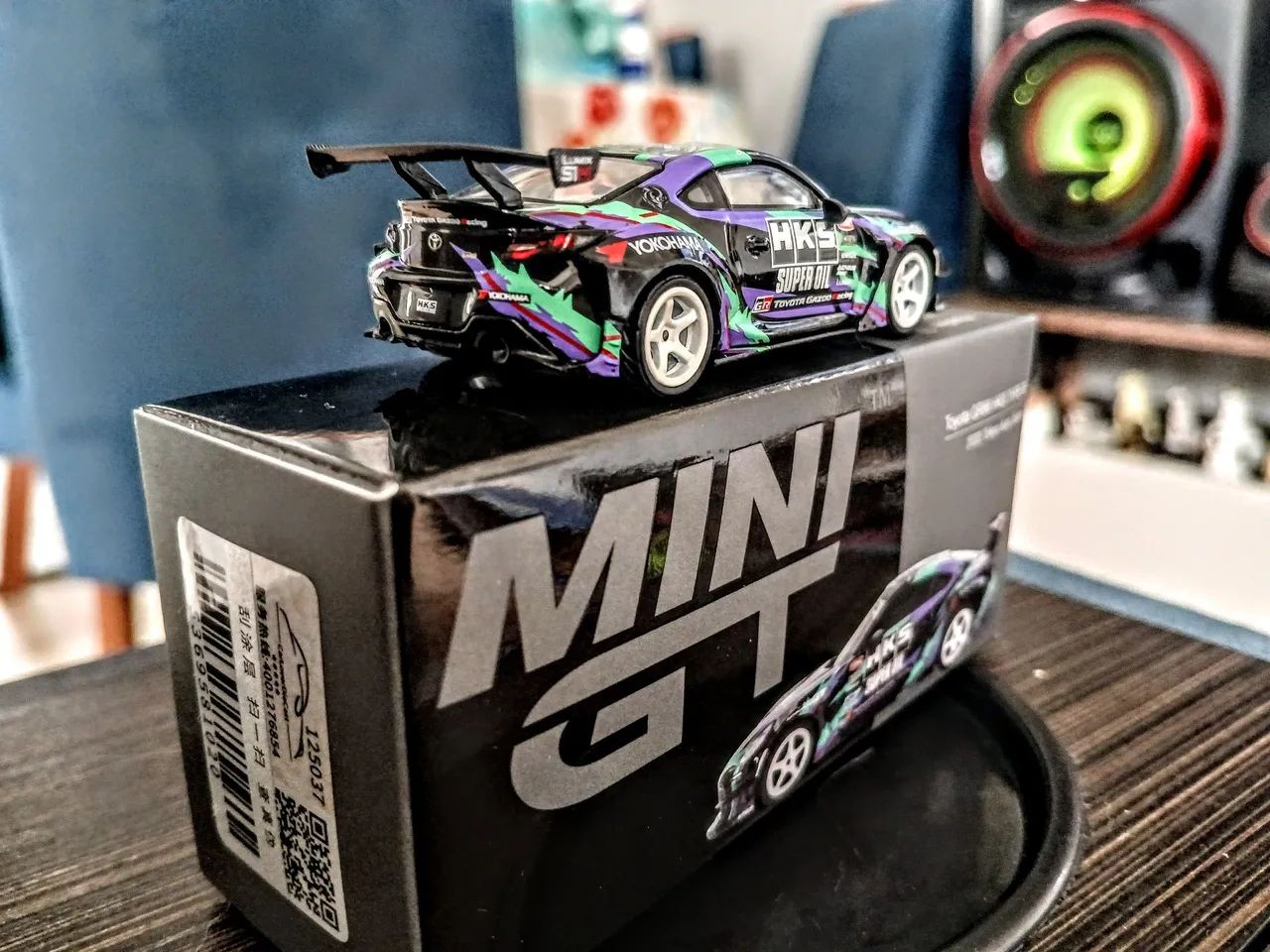 Mini GT Toyota GR86 1/64 - Foto 2