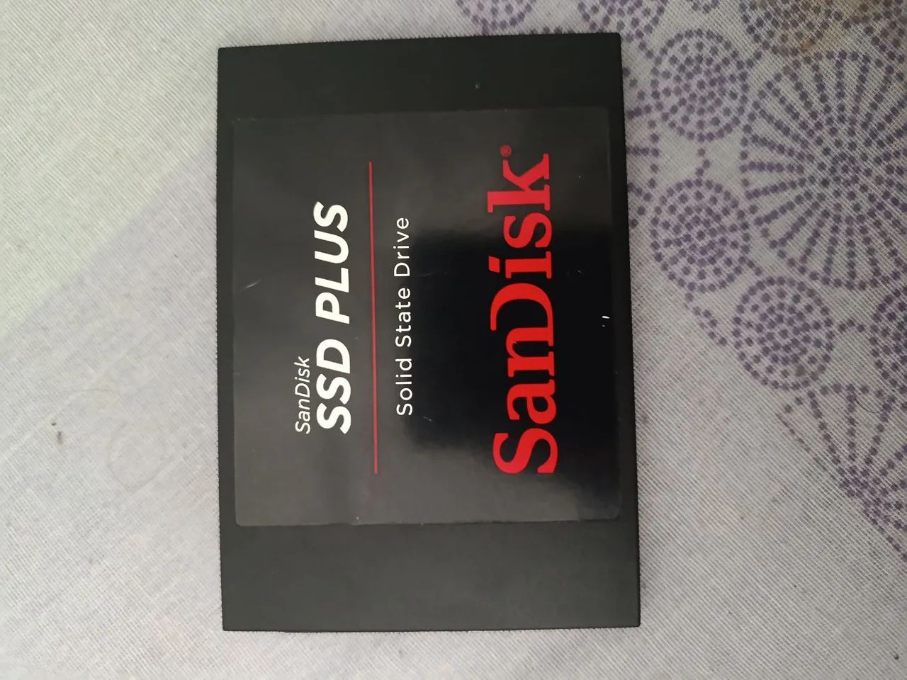 SSD PLUS SanDisk