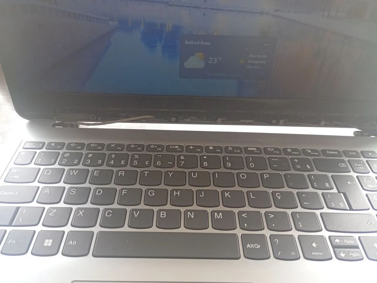 Notebook Lenovo Semi novo  - Foto 3