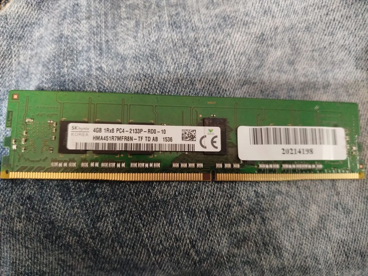 Memória RAM ddr4 4 GB SK hynix ECC 2133 - Foto 2