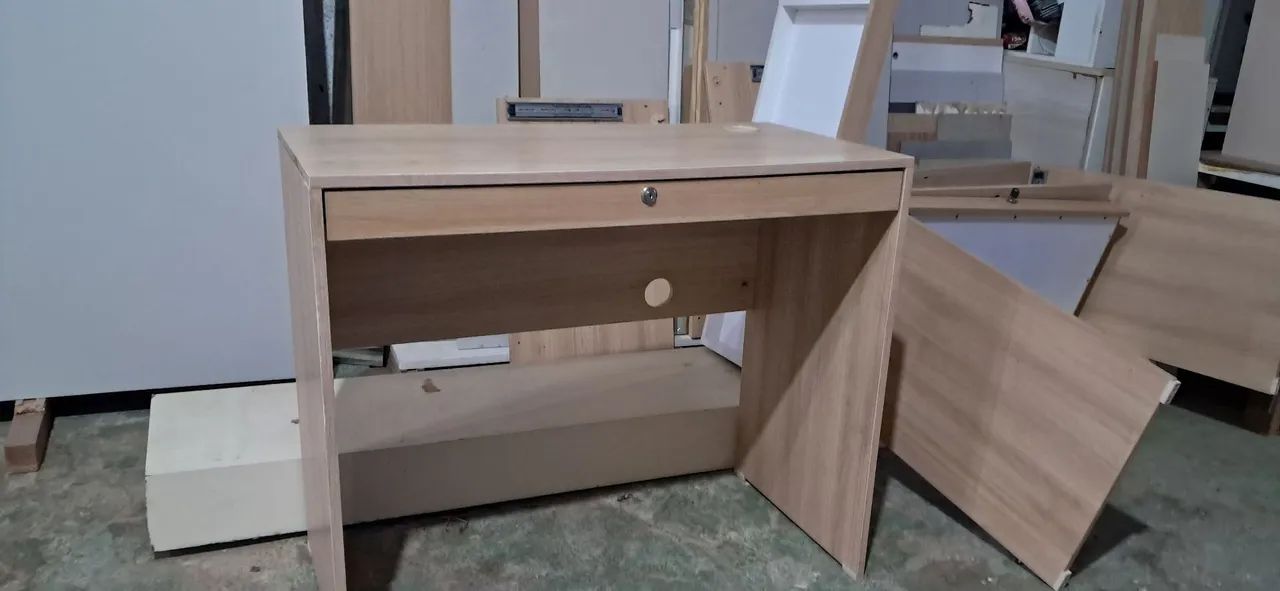 Escrivaninha  - Foto 2