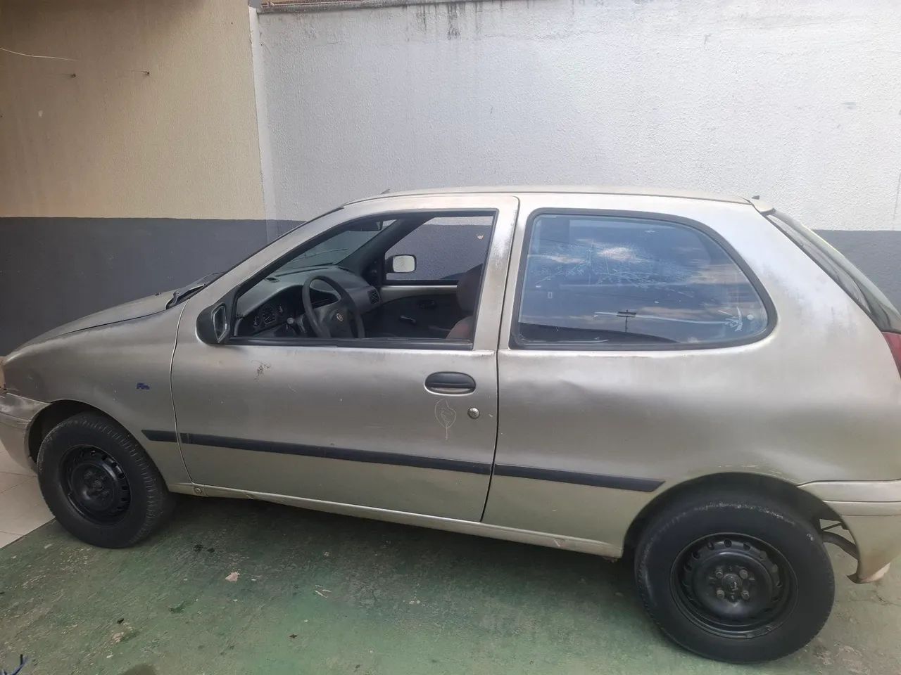 Fiat Palio PALIO YOUNG 1.0 MPI 8V 4P 2002