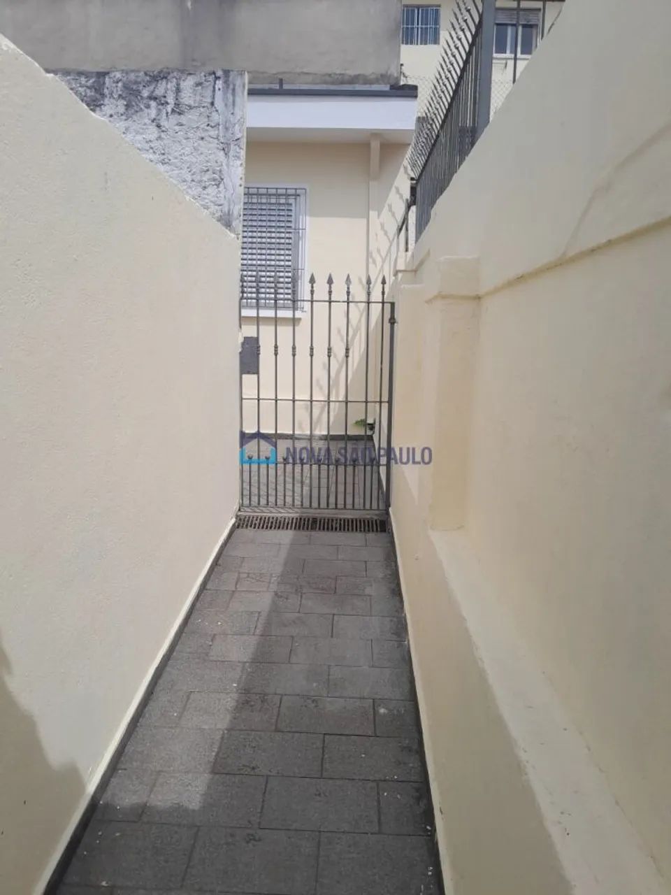 casa terrea fundos ,bairro saude