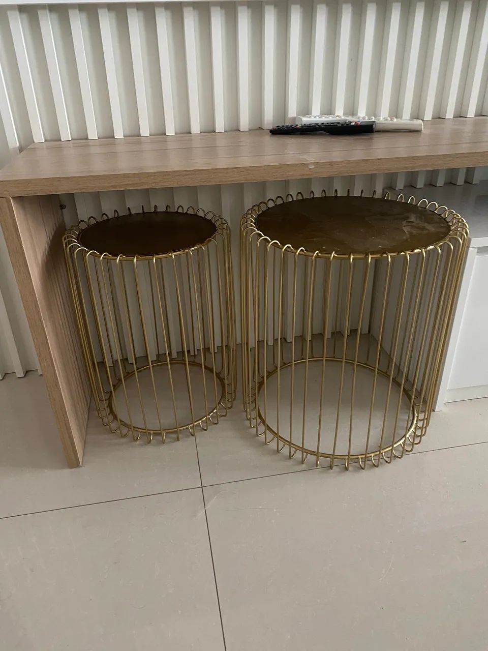 Mesa auxiliar metal dourado65204504506754120