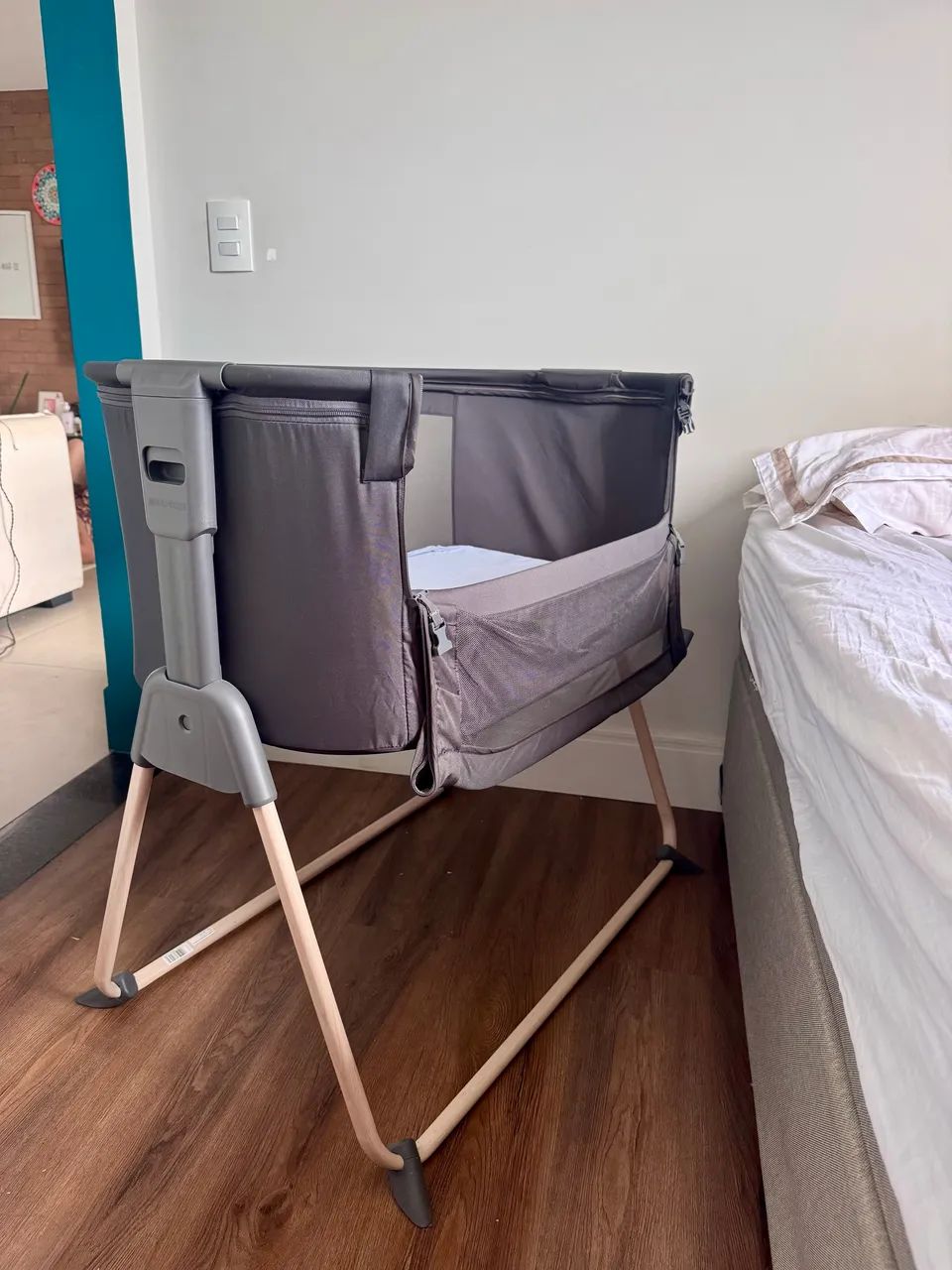 Berço Portátil (Moisés) Maxi Cosi com colchão 