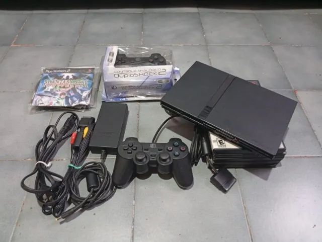 Playstation 2 Slim Console Destravado com controles e jogos