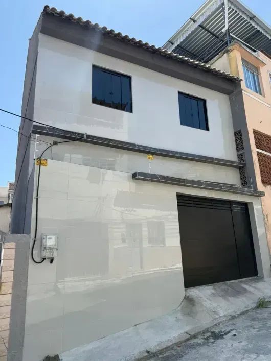 Oportunidade! casa Duplex 4 quartos Centro de Nilópolis