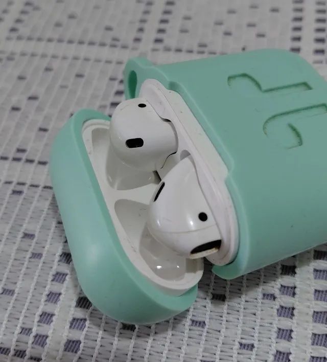 Apple AirPods (2ª geração) excelente custo x benefício! - Foto 3