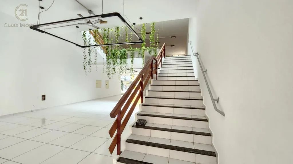 Loja para alugar em Londrina, Centro, com 476 m² - Foto 4