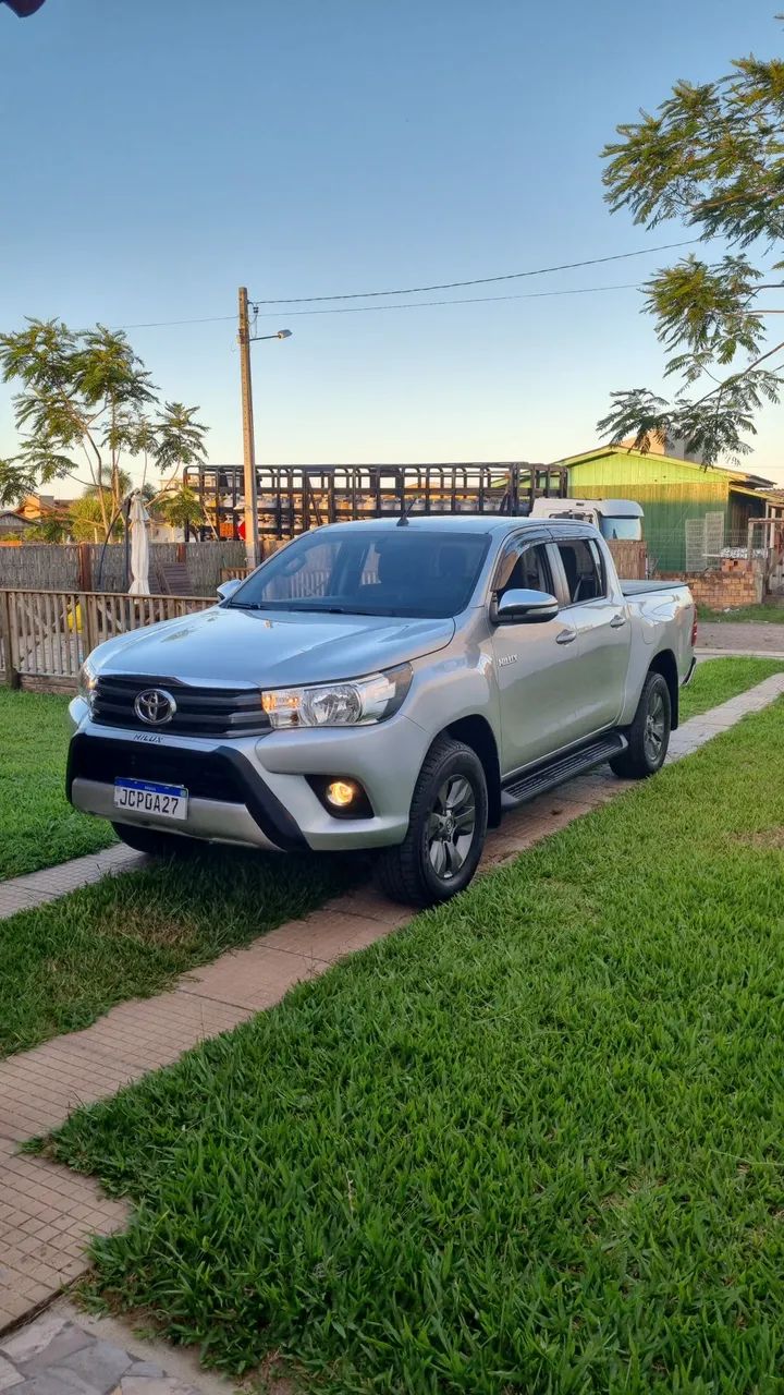 Toyota Hilux 2016