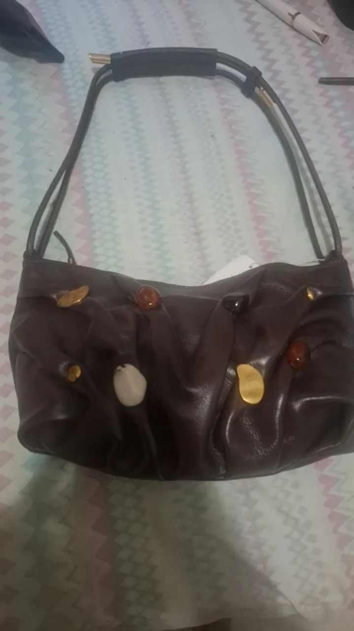 Bolsa Arezzo nova