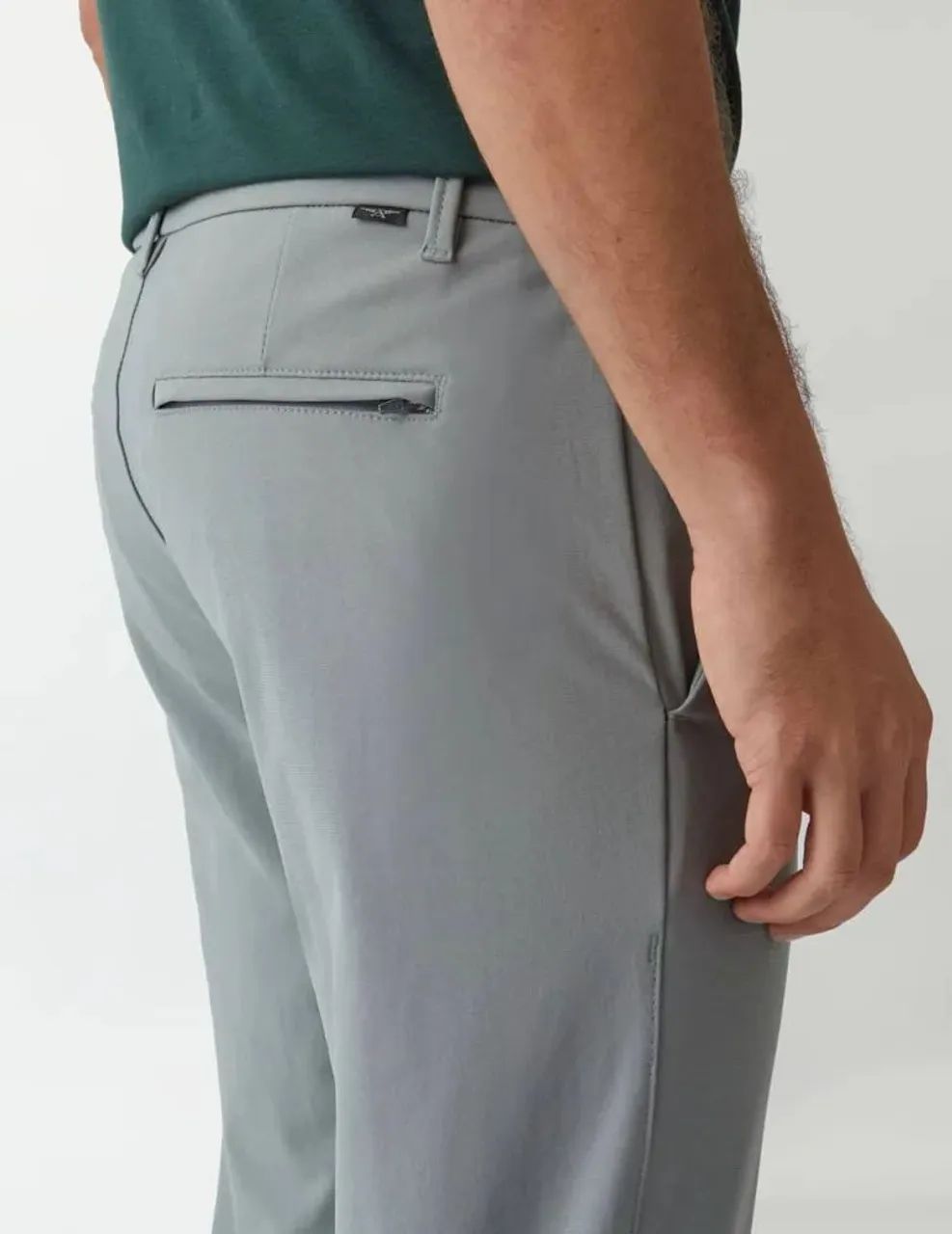 calça chino tech cinza aviator 46 - Foto 3