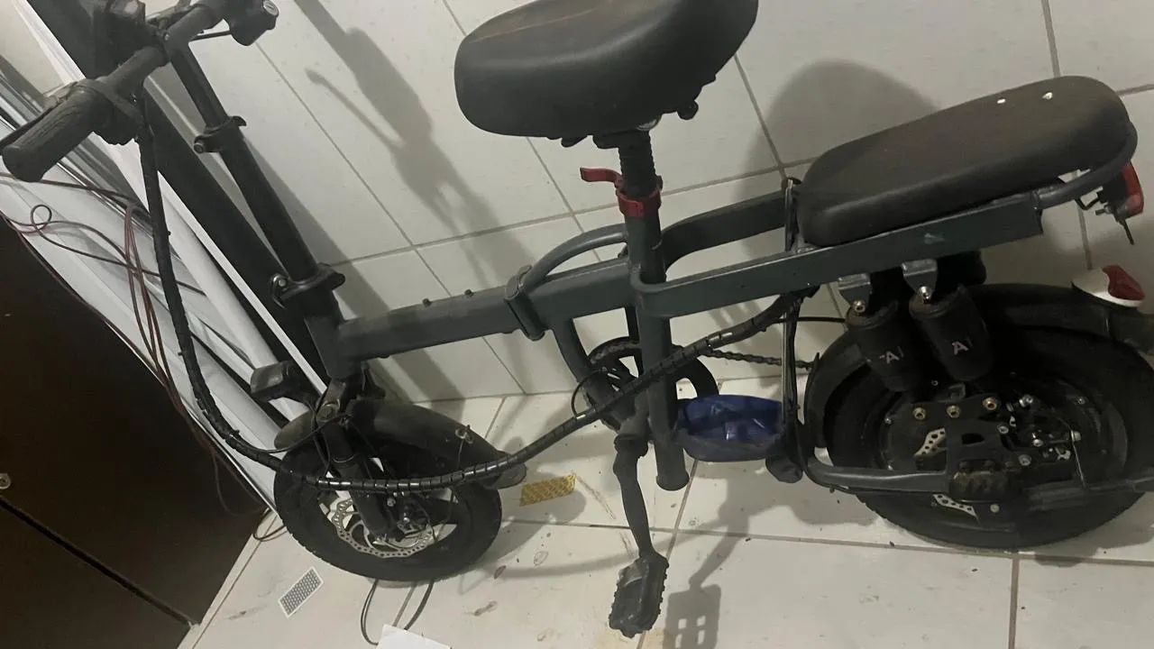Bicicleta elétrica  - Foto 4