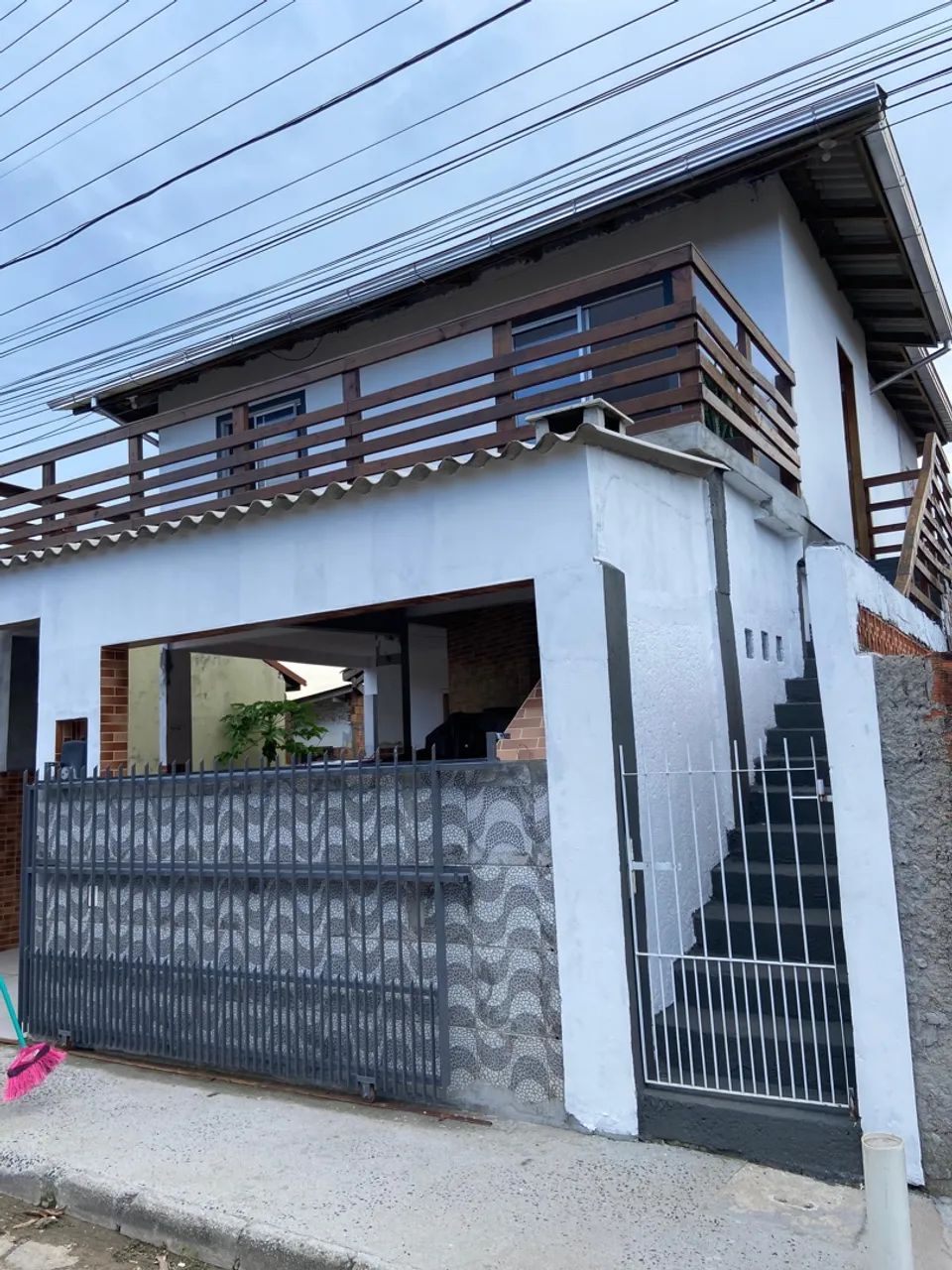 Alugo Casa 2 quartos 