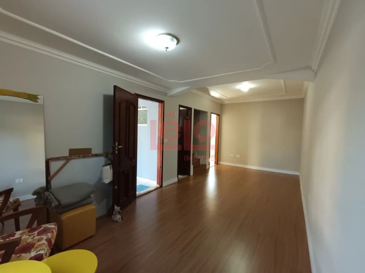 SOBRADO À VENDA  EXCELENTE LOCALIZAÇÃO - Foto 4
