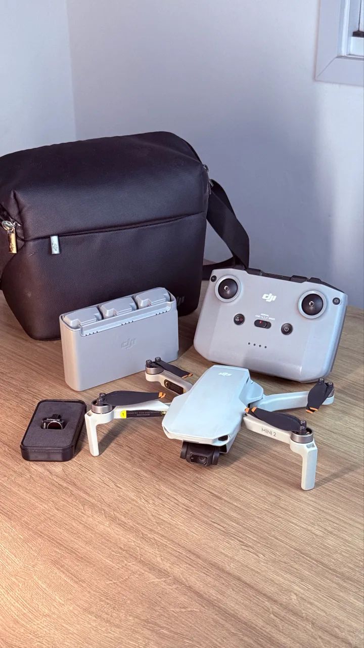 Drone DJI Mini 2 - Combo Fly More