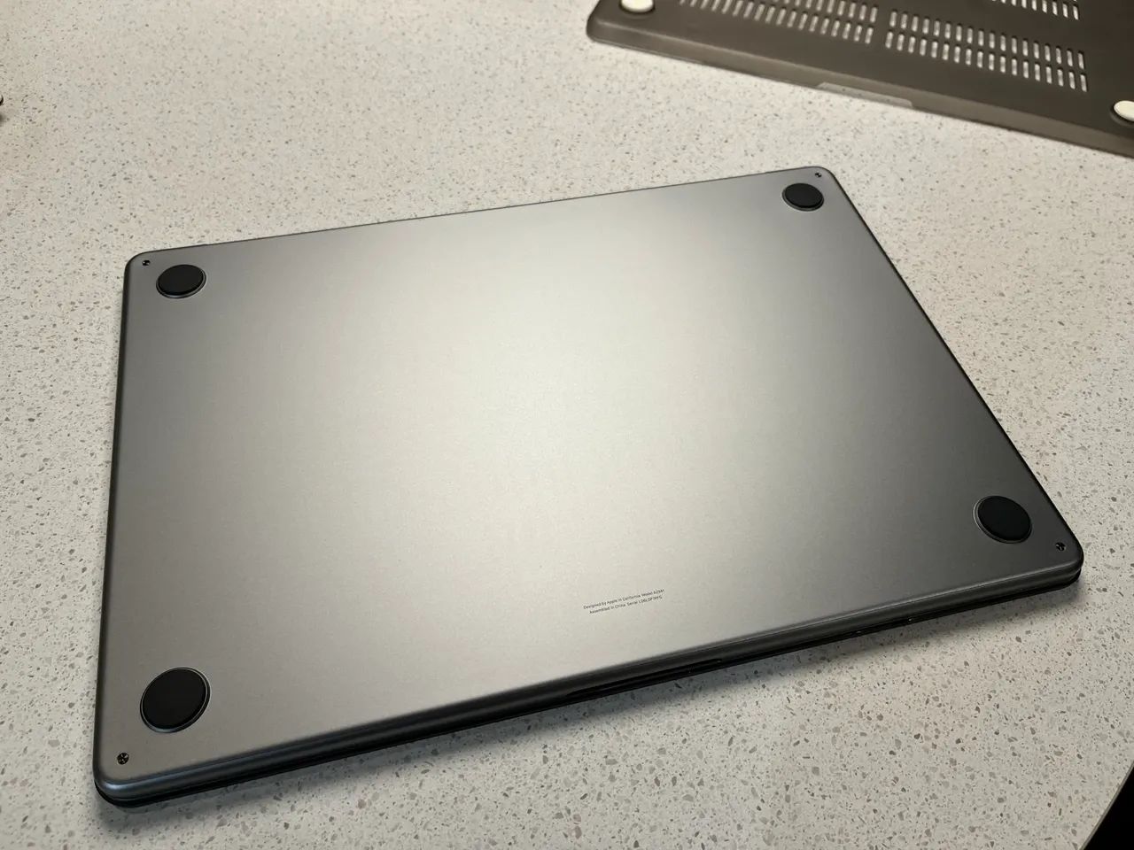 Apple Macbook Air 15,3 A2941 Cinza M2 - 8gb Ram 512gb Ssd