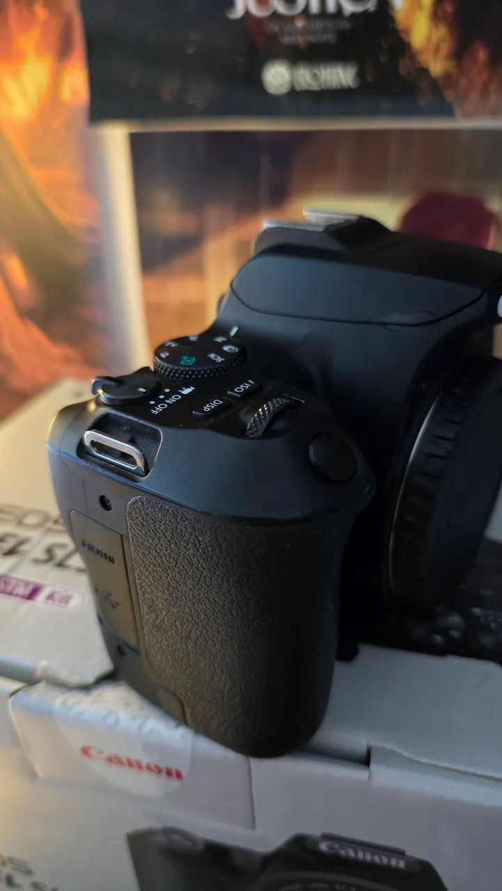 Canon Sl3 com Caixa  - Foto 3