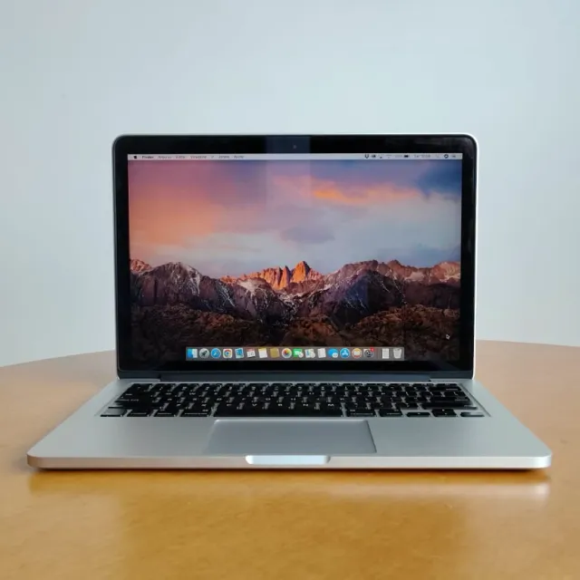 MacBook Pro (Retina, 13-inch, Early 2015) プロセッサ 2.7 GHz デュアルコアIntel Core i5 Apple MacBook Pro Retina 13 inch 2015-03 - Notebookcheck.info