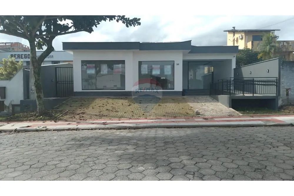 Sala Comercial para Clínica Multiprofissional - 270m2 - 6 salas - 2 salas grandes integrad - Foto 2