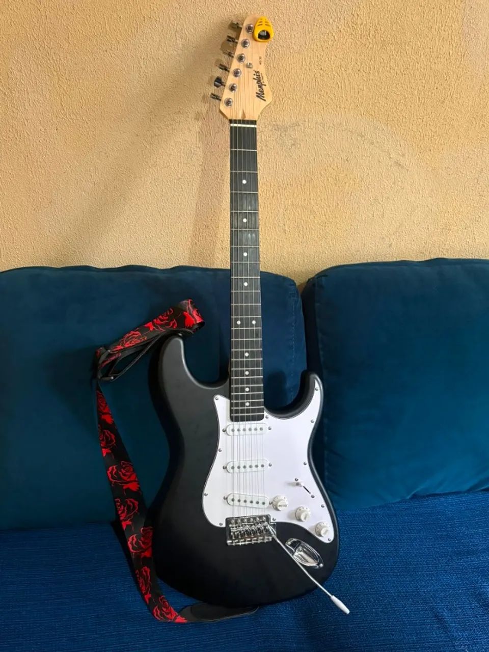 Guitarra com caixa  - Foto 5