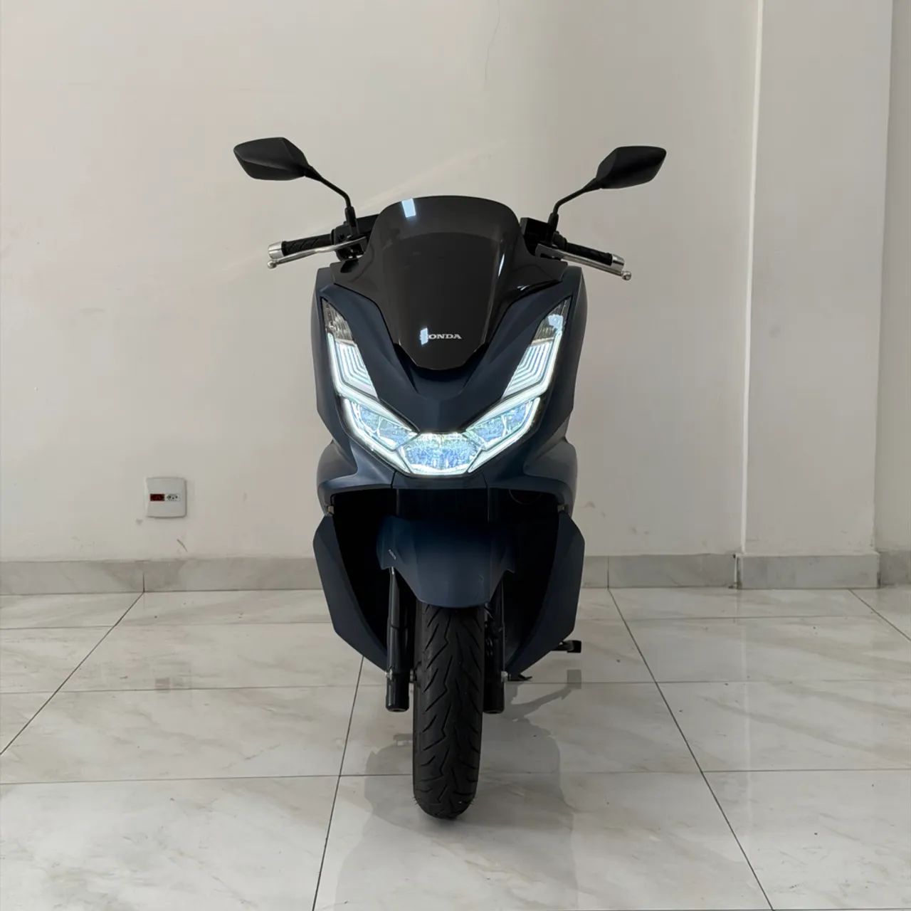 Honda Pcx 160 Dlx Scooter - Foto 4