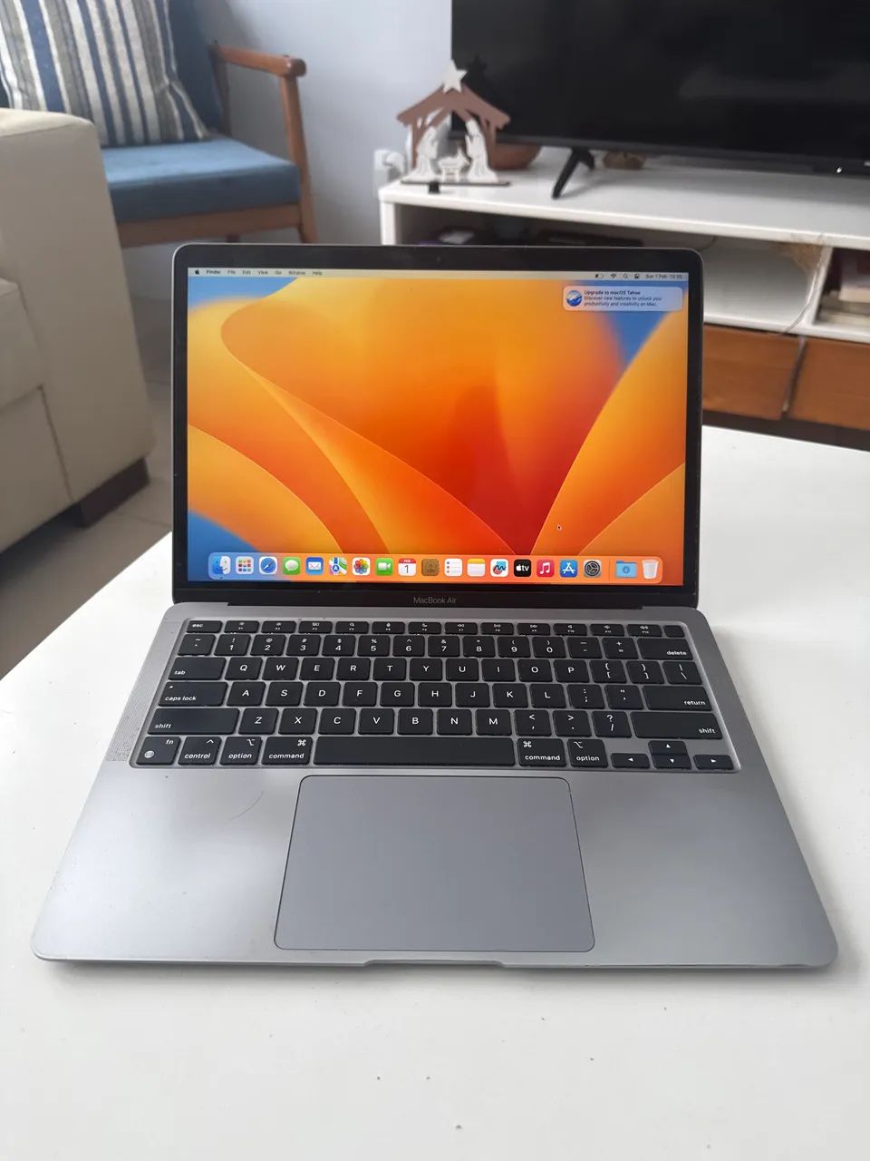 MacBook Air M1 2020 (A2337) - 8GB / 256GB - pouco usado