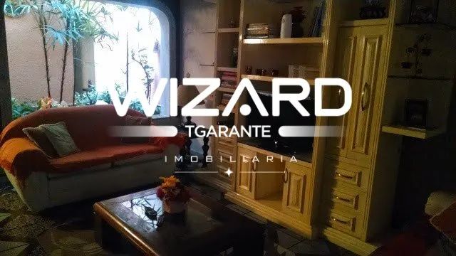 Casa para venda com 410m² e 3 vagas em Guarulhos