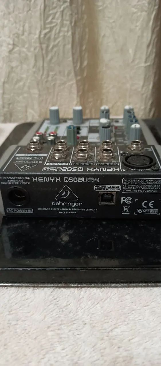 Mesa de Som Behringer  - Foto 2