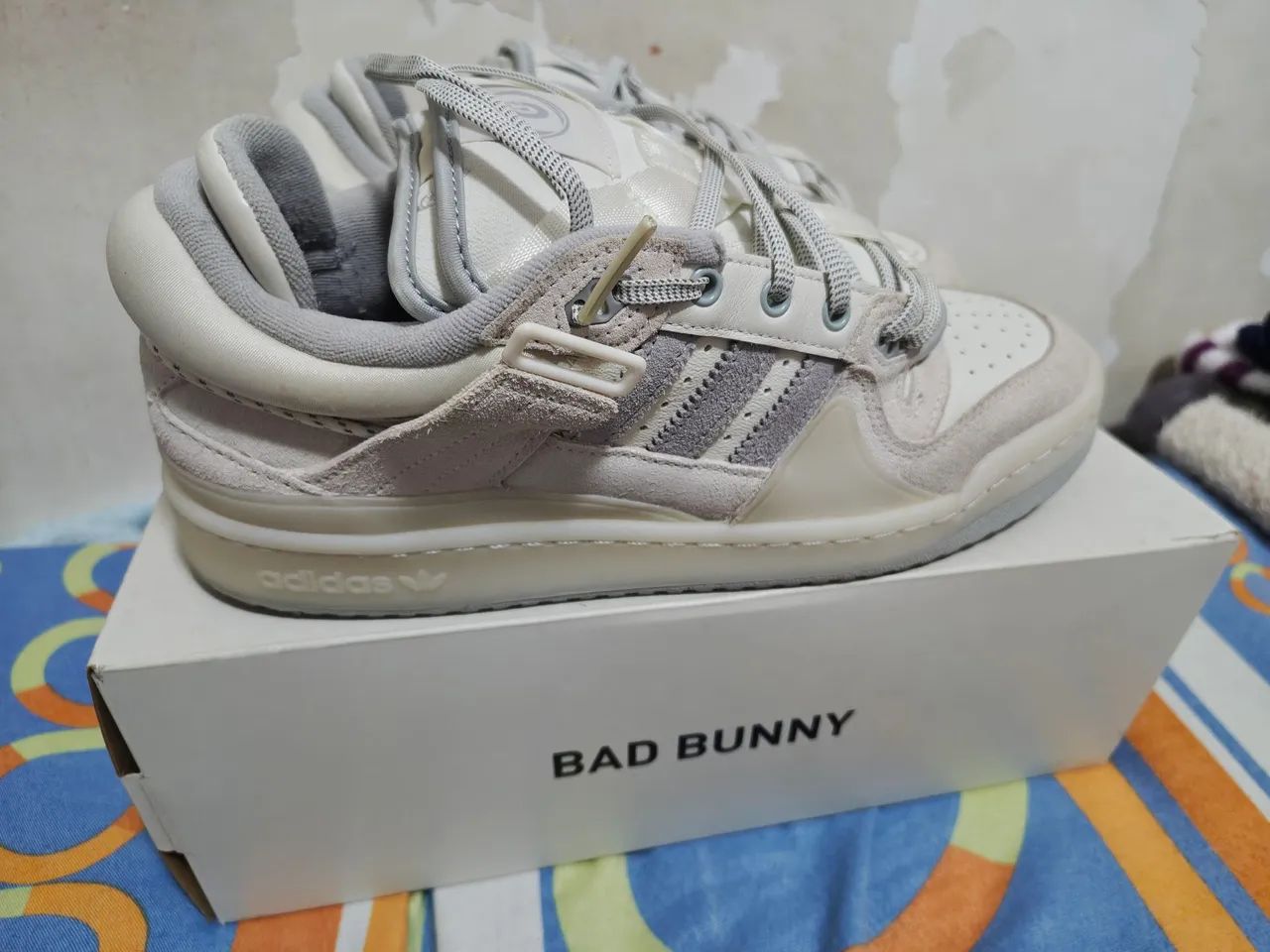 Adidas Bad Bunny Forum Low Original - Excelente Estado | Raro - Foto 2