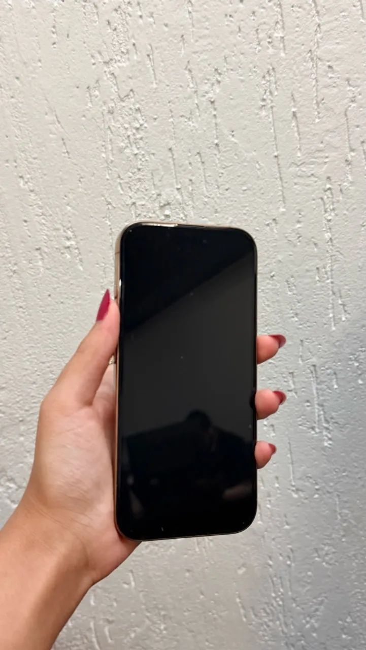 iPhone 16 pro - Foto 3