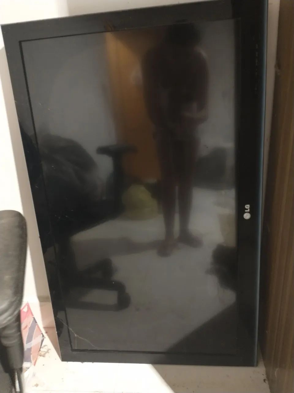 TV LG COM DEFEITO 
