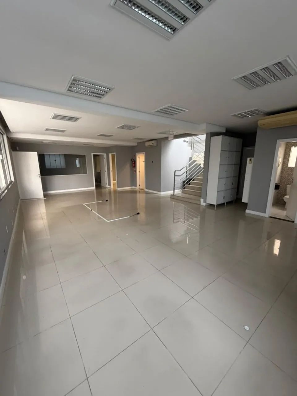 Casa Comercial no Kobrasol  300 metros2  - Foto 3