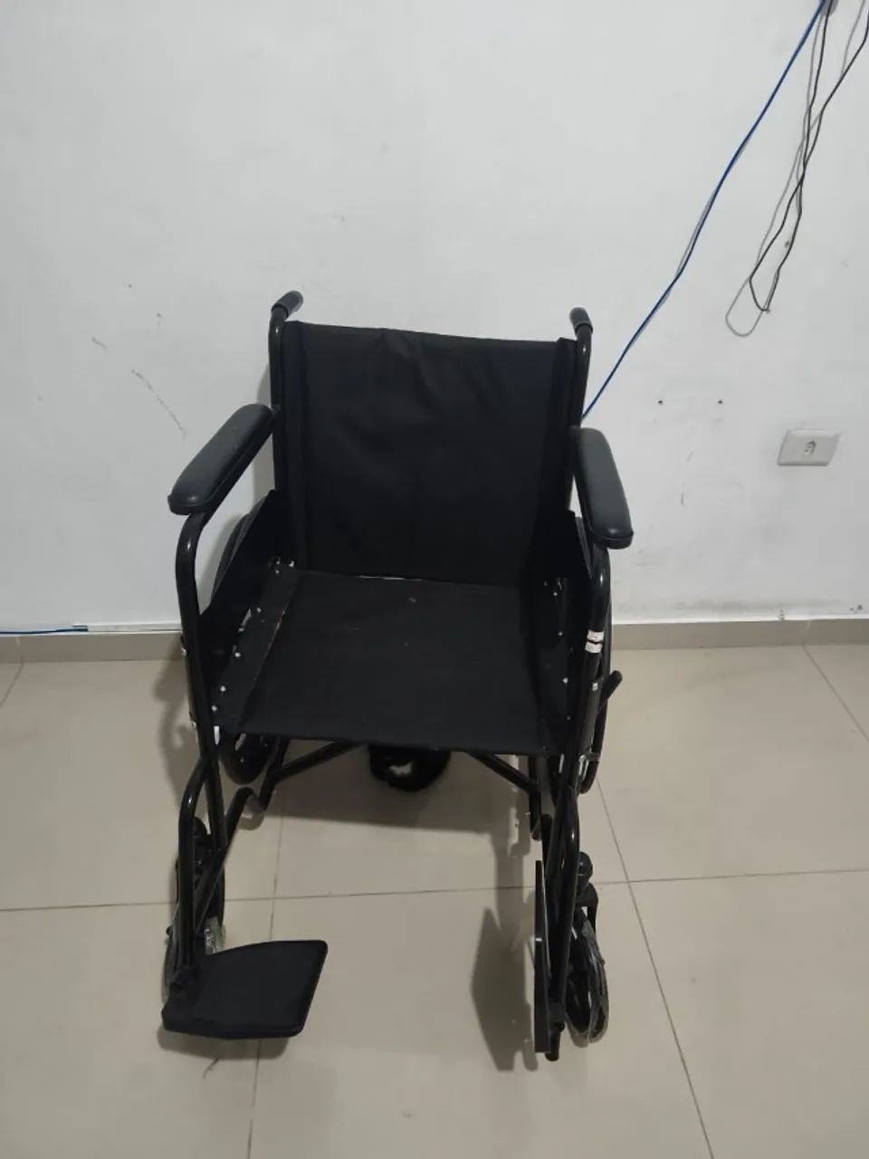 Cadeira de rodas - Foto 2