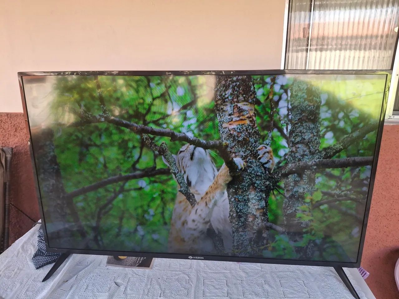 Tv vizzion 4k 50 polegadas smart  - Foto 3