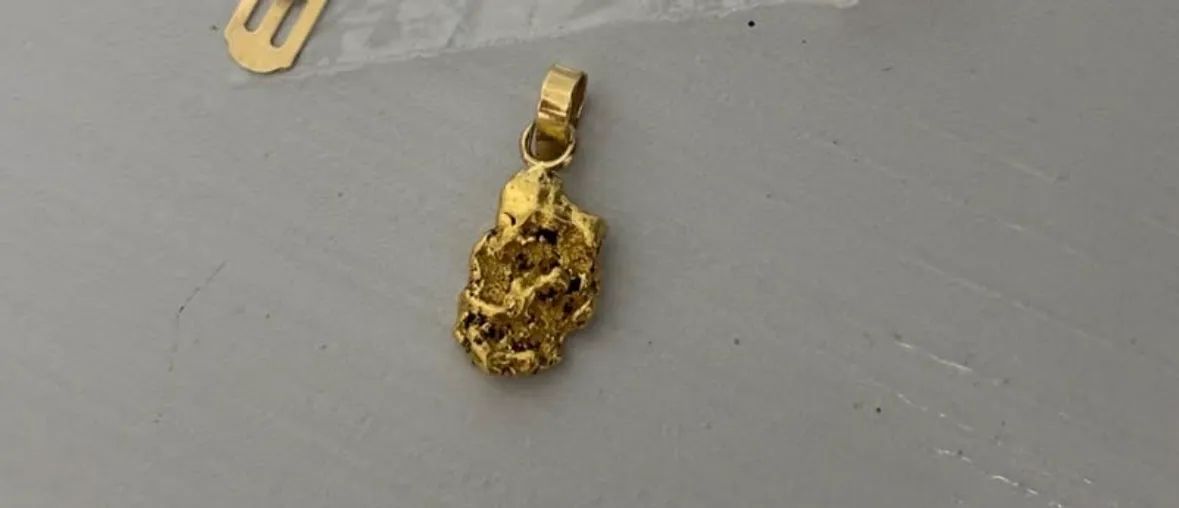 Pingente de ouro (24k) 2.7g - Foto 2