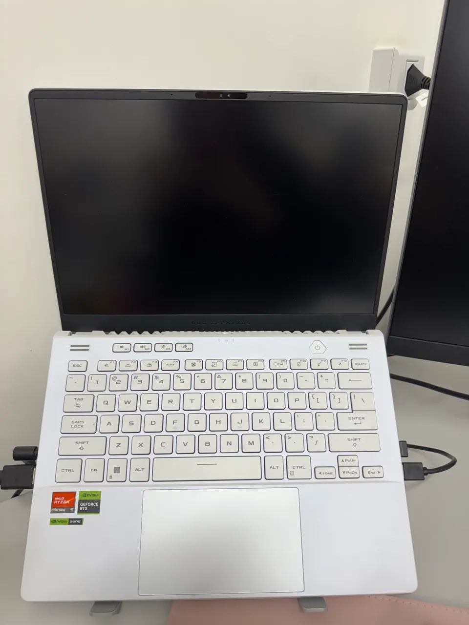 Notebook ASUS ROG Zephyrus G14 - Ryzen 9 + GeForce RTX - Excelente estado - Foto 2