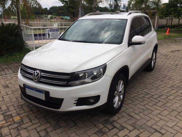 Tiguan 2.0 TSI ( Com Teto Solar )