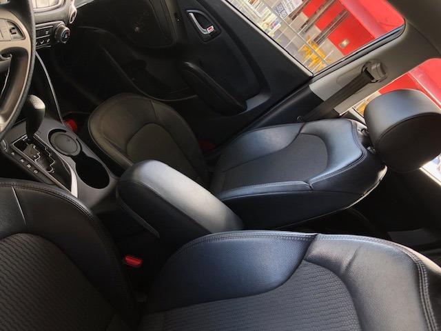 Hyundai Ix35 2.0 2013/2014 preta - Foto 14