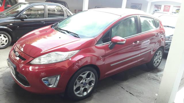 New Fiesta 1.6 Completo 2012 - Entrada Reduzida