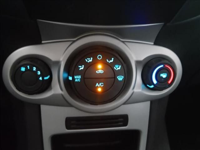 Ford New Fiesta 1.6 SE 2017 - Foto 6