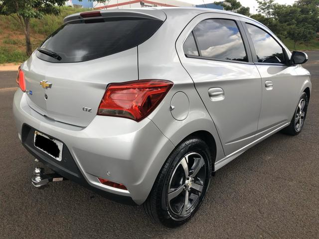 Chevrolet - onix - ltz - 1.4 flex - automático -2017/2018 - Foto 7