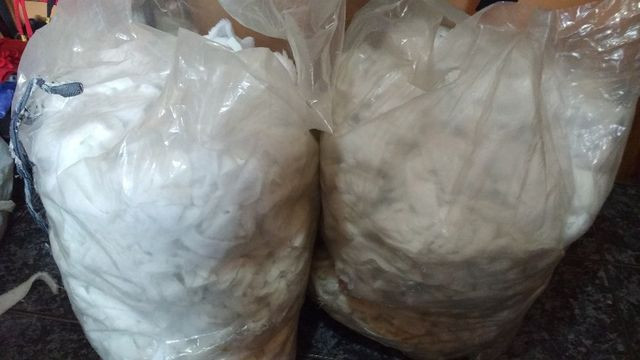 Tecido de pelucinhas cortes pequenos