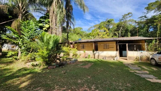Excelente Chácara com 5,6 Hectares - Aceito Troca por casa em São Sebastião