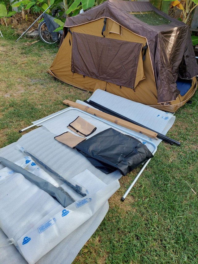 Barraca de teto Automotiva Blue Camping Nunca usada 