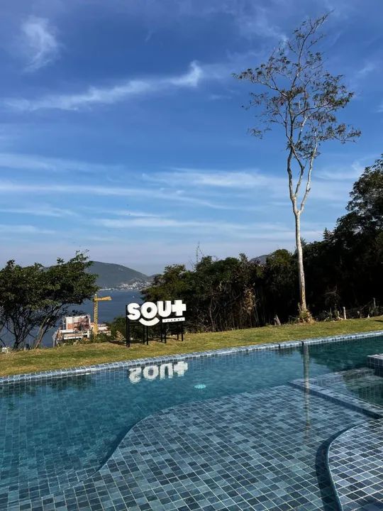 Vendo lindo apartamento (frente) no Sou Mais Icaraí, Torre Beach. 