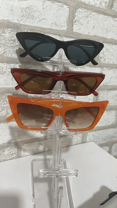 Óculos  de sol com proteção  - Foto 5